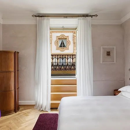 Galleria Vik - Townhouse Galleria - Small Luxury Of The World Mediolan