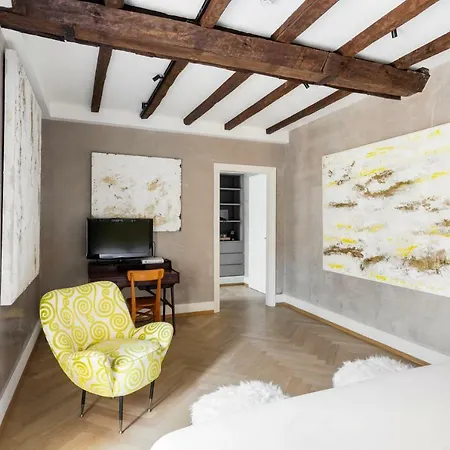 Galleria Vik Otel 5*